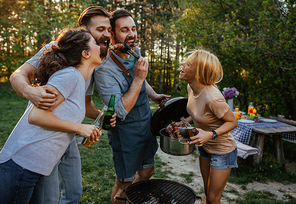 Bier und Grillen – unsere GH-Tipps Ob am Strand, im heimischen Garten oder im Park – Heineken Pure Malt passt immer!