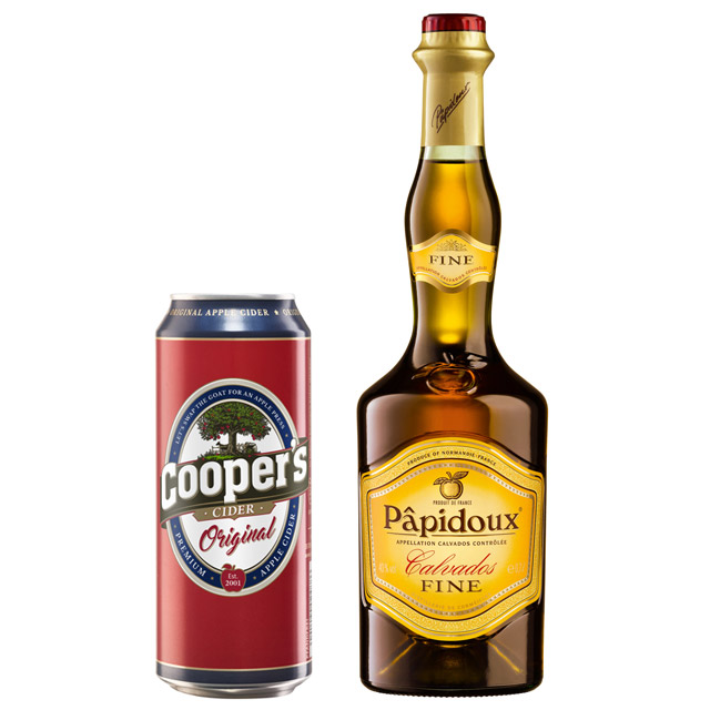 Rezept für Hot Apple und Hot Cider (1) Cooper’s Cider Original und Pâpidoux Calvados Fine sind ein perfektes Duo!