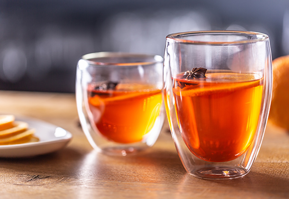 Der schöne Orangeton im Glas heizt schon beim Anblick an!