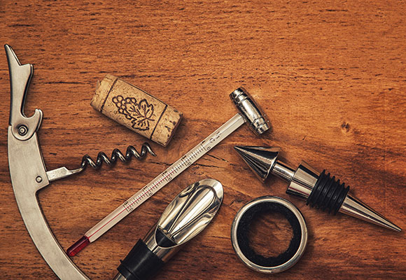 Wein richtig temperieren (2) Equipment zum Öffnen und Temperieren von Wein