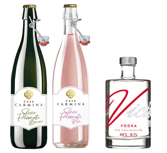 Zutaten für Lavendel-Spritz Lavendel 75 (1) Flaschenabbildungen Secco Frizzante Bianco und Rosa von CASA CARMINA sowie Victorious Vodka