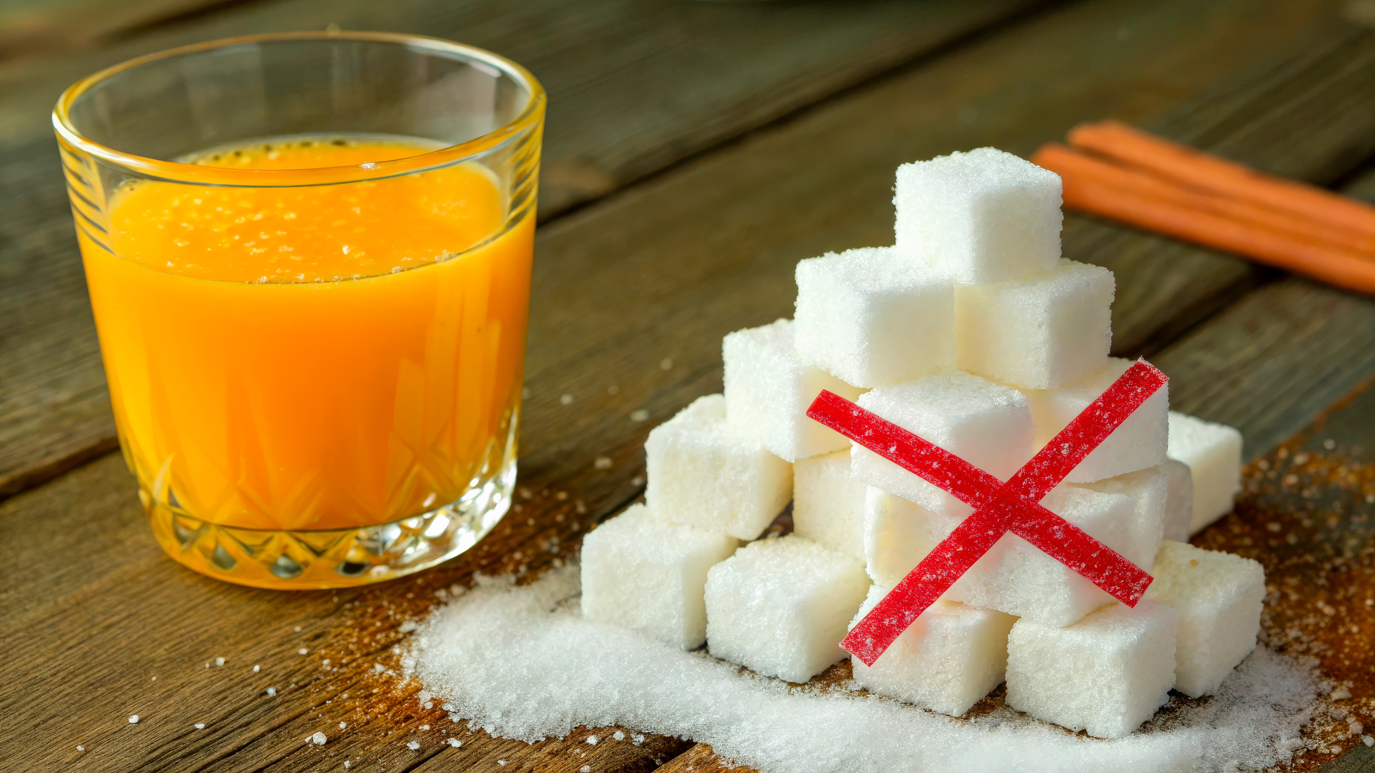 Echter 100-%-Fruchtsaft enthält keinen zugesetzten Zucker.