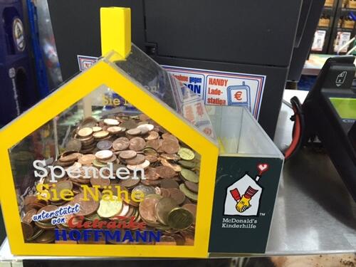 Spendenhaus McDonalds Kinderhilfe bei Getränke Hoffmann