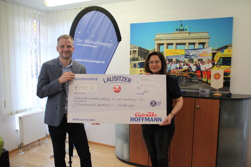Übergabe Brandenburger Wünschewagen