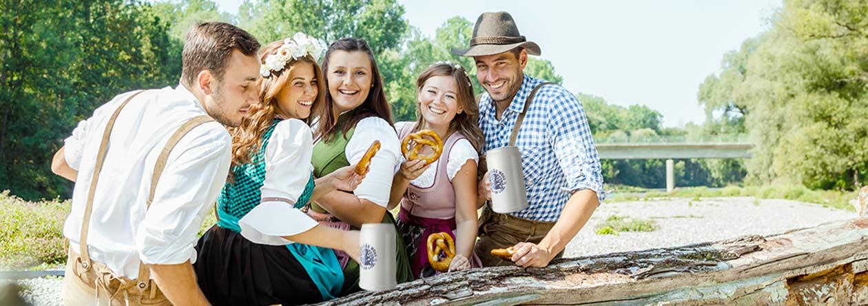 Biergenuss mit Mooser Liesl (0) „A guade Zeit!“ – mit Mooser Liesl und guten Freunden.