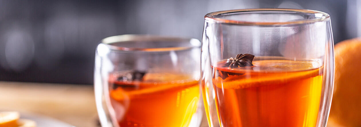 Der schöne Orangeton im Glas heizt schon beim Anblick an!